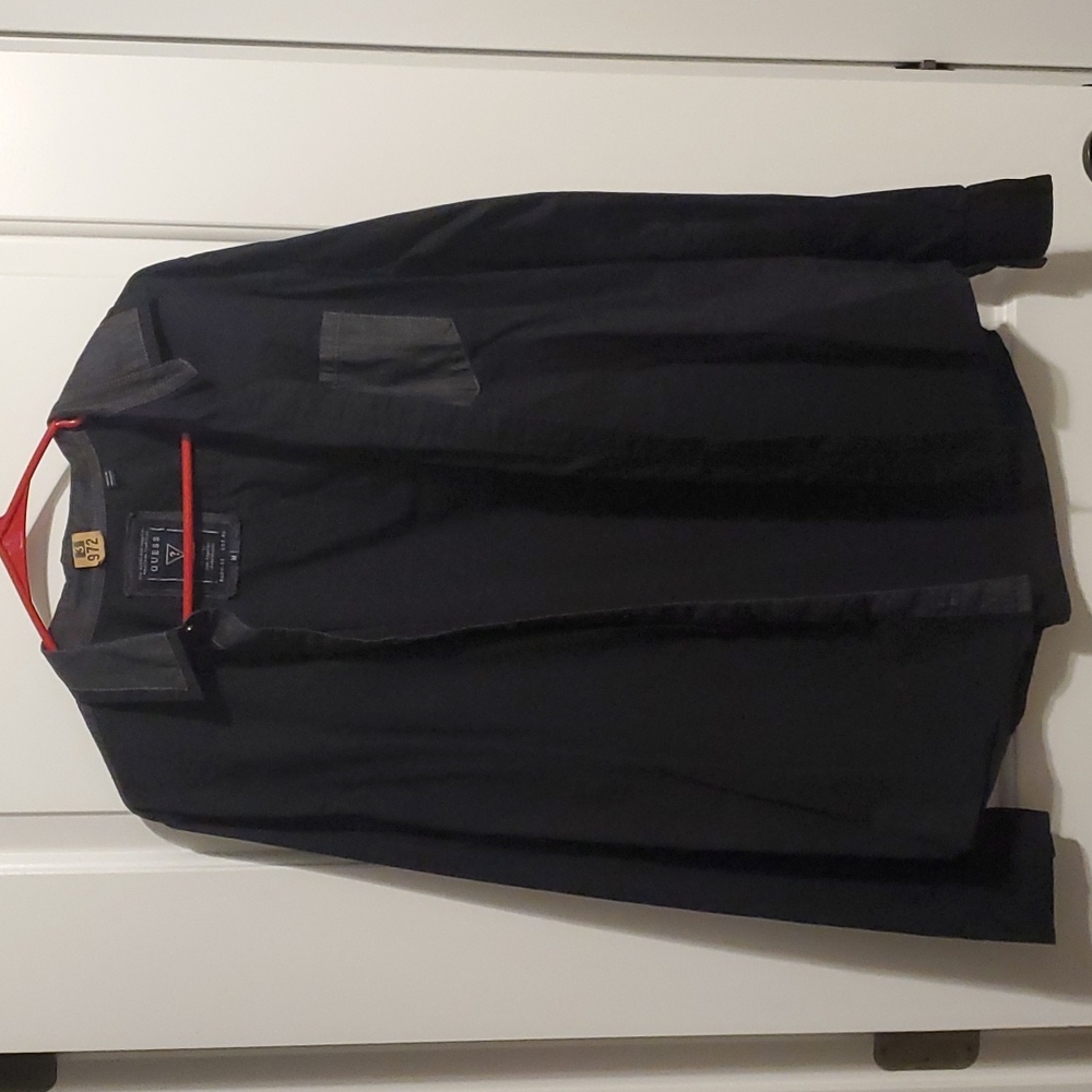 Men’s Guess Button Shirt Long Sleeve Medium